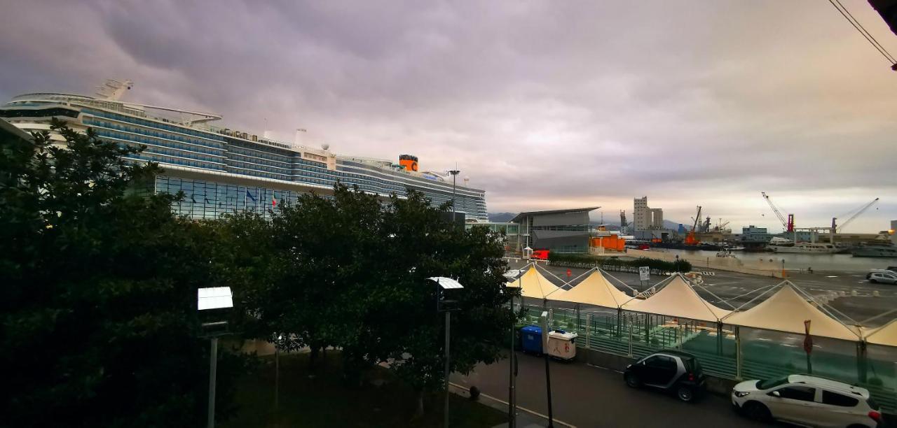 Ferienwohnung La Darsena. Savona Exterior foto